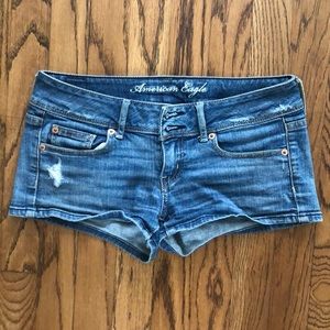 American Eagle short shorts